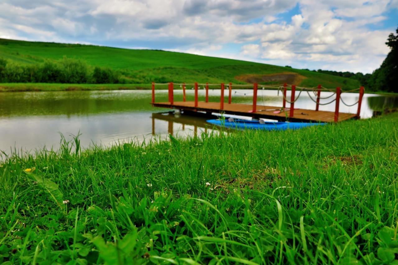 Lesny Zakatek Radocza Hotel Buitenkant foto