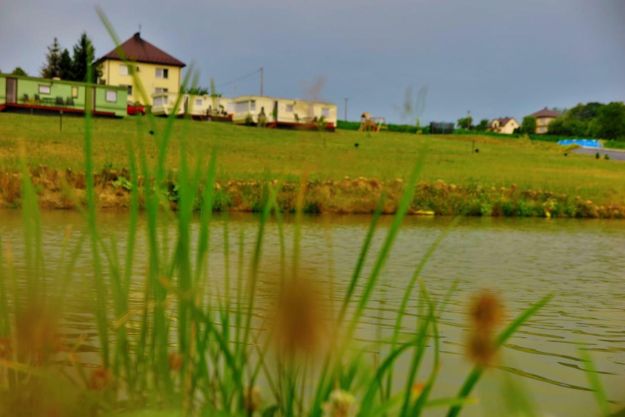 Lesny Zakatek Radocza Hotel Buitenkant foto